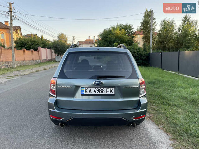 Зелений Субару Forester, об'ємом двигуна 2 л та пробігом 182 тис. км за 8000 $, фото 4 на Automoto.ua