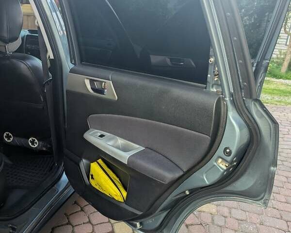 Зелений Субару Forester, об'ємом двигуна 2 л та пробігом 188 тис. км за 8750 $, фото 21 на Automoto.ua