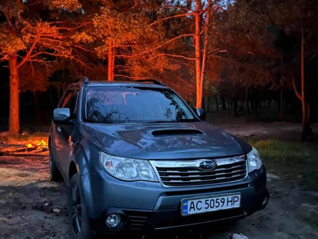 Зеленый Субару Форестер, объемом двигателя 2 л и пробегом 270 тыс. км за 10000 $, фото 7 на Automoto.ua