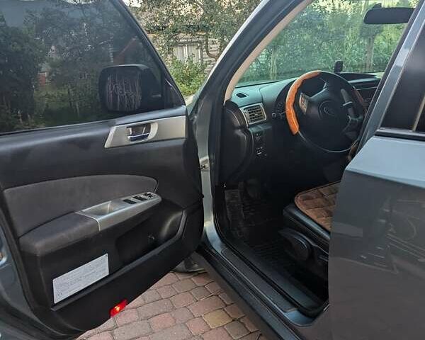 Зелений Субару Forester, об'ємом двигуна 2 л та пробігом 188 тис. км за 8750 $, фото 9 на Automoto.ua