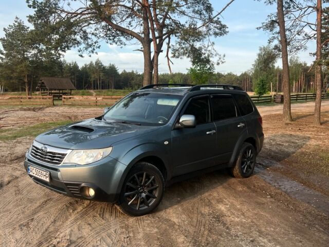 Зелений Субару Forester, об'ємом двигуна 2 л та пробігом 260 тис. км за 9000 $, фото 1 на Automoto.ua