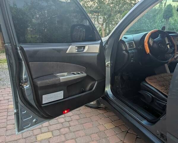 Зелений Субару Forester, об'ємом двигуна 2 л та пробігом 188 тис. км за 8750 $, фото 8 на Automoto.ua