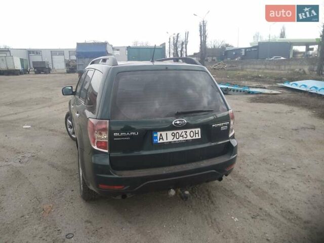 Зеленый Субару Форестер, объемом двигателя 2 л и пробегом 260 тыс. км за 10000 $, фото 3 на Automoto.ua
