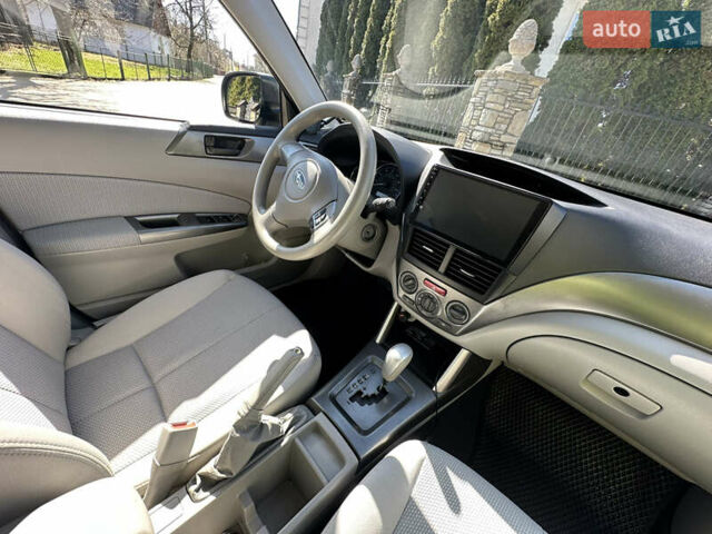 Зелений Субару Forester, об'ємом двигуна 2.46 л та пробігом 184 тис. км за 9500 $, фото 27 на Automoto.ua