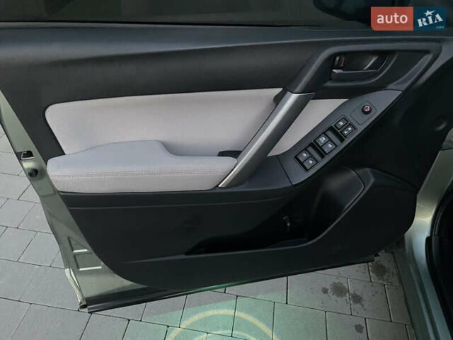 Зеленый Субару Форестер, объемом двигателя 2.5 л и пробегом 225 тыс. км за 10300 $, фото 15 на Automoto.ua