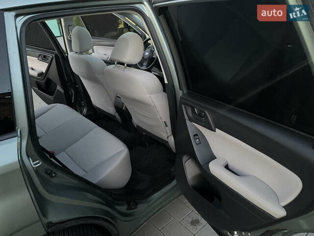 Зеленый Субару Форестер, объемом двигателя 2.5 л и пробегом 225 тыс. км за 10300 $, фото 23 на Automoto.ua