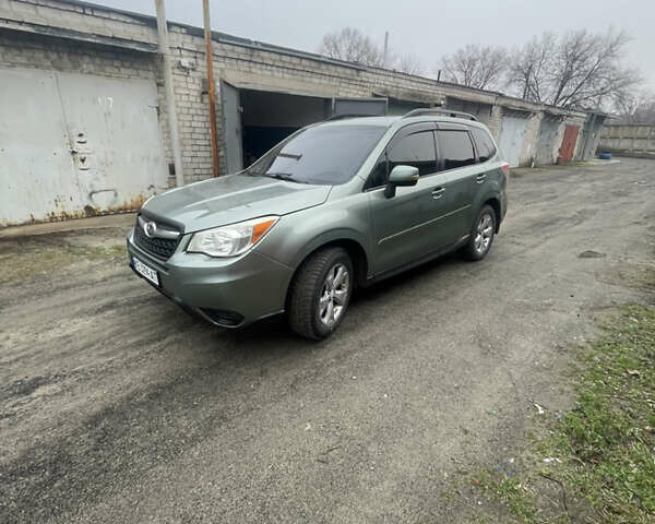 Зеленый Субару Форестер, объемом двигателя 2.46 л и пробегом 207 тыс. км за 9800 $, фото 1 на Automoto.ua