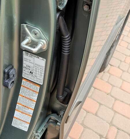 Зеленый Субару Форестер, объемом двигателя 2 л и пробегом 120 тыс. км за 16800 $, фото 4 на Automoto.ua