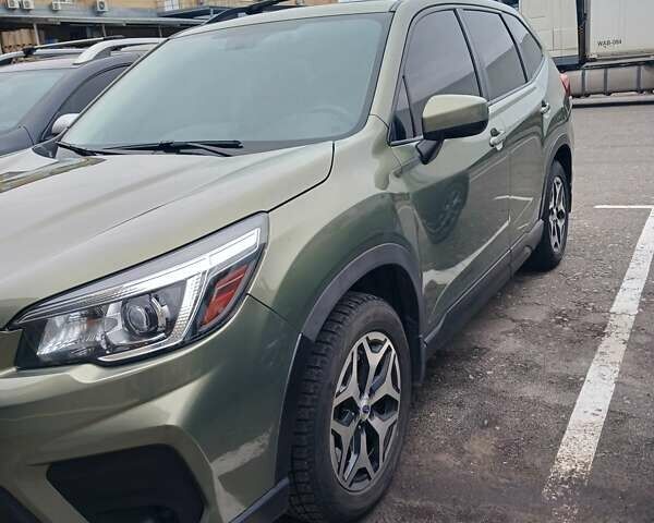 Зеленый Субару Форестер, объемом двигателя 2.5 л и пробегом 180 тыс. км за 18300 $, фото 1 на Automoto.ua