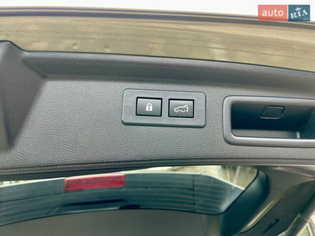 Зелений Субару Forester, об'ємом двигуна 2.5 л та пробігом 117 тис. км за 17800 $, фото 23 на Automoto.ua