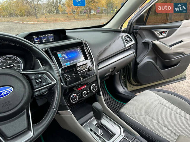 Субару Форестер 2020 в Днепре (Днепропетровске) на Automoto.ua Зеленый Субару Форестер, объемом двигателя 2.46 л и пробегом 55 тыс. км за 18300 $, фото 8 на Automoto.ua