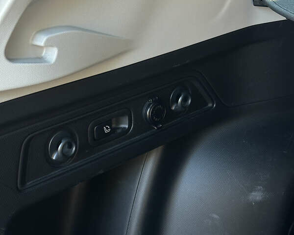 Зеленый Субару Форестер, объемом двигателя 2.5 л и пробегом 39 тыс. км за 27000 $, фото 10 на Automoto.ua