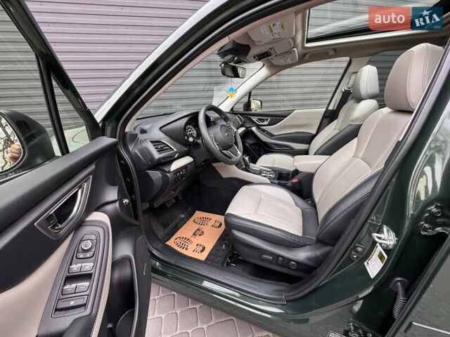 Зелений Субару Forester, об'ємом двигуна 2.5 л та пробігом 14 тис. км за 26500 $, фото 4 на Automoto.ua