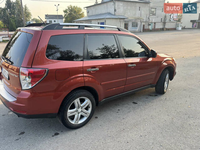 Оранжевый Субару Форестер, объемом двигателя 2.5 л и пробегом 267 тыс. км за 8800 $, фото 3 на Automoto.ua