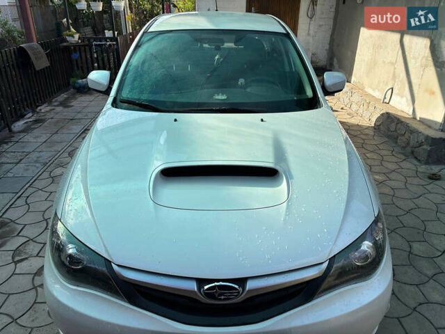 Білий Субару Імпреза, об'ємом двигуна 2 л та пробігом 235 тис. км за 6000 $, фото 11 на Automoto.ua