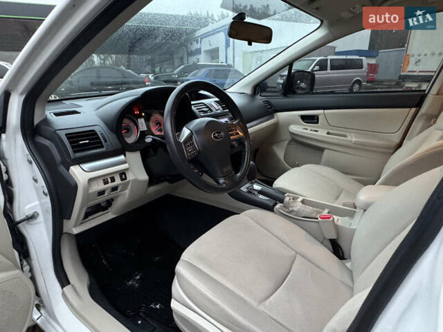 Белый Субару Импреза, объемом двигателя 2 л и пробегом 165 тыс. км за 7499 $, фото 24 на Automoto.ua