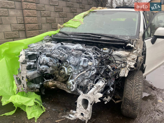 Білий Субару Імпреза, об'ємом двигуна 1.6 л та пробігом 105 тис. км за 1500 $, фото 4 на Automoto.ua