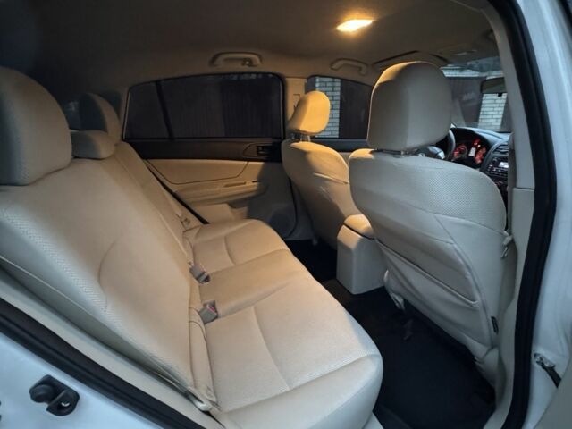 Белый Субару Импреза, объемом двигателя 2 л и пробегом 110 тыс. км за 7499 $, фото 11 на Automoto.ua