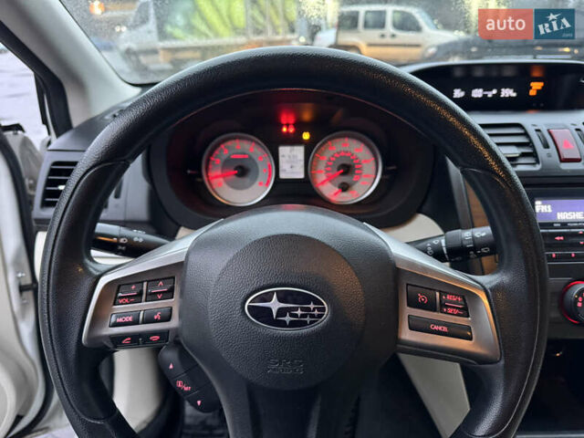 Белый Субару Импреза, объемом двигателя 2 л и пробегом 165 тыс. км за 7499 $, фото 3 на Automoto.ua