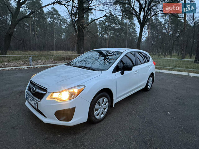 Белый Субару Импреза, объемом двигателя 2 л и пробегом 165 тыс. км за 7499 $, фото 7 на Automoto.ua