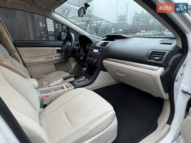 Белый Субару Импреза, объемом двигателя 2 л и пробегом 165 тыс. км за 7499 $, фото 22 на Automoto.ua