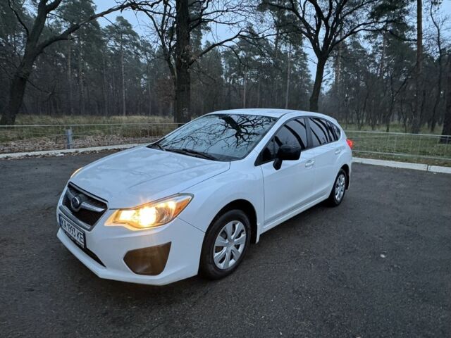 Белый Субару Импреза, объемом двигателя 2 л и пробегом 110 тыс. км за 7499 $, фото 1 на Automoto.ua