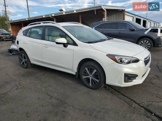 Белый Субару Импреза, объемом двигателя 2 л и пробегом 112 тыс. км за 2300 $, фото 3 на Automoto.ua