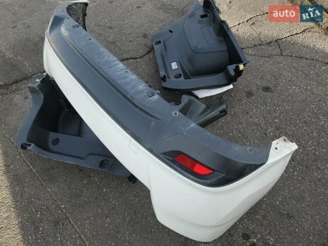 Белый Субару Импреза, объемом двигателя 2 л и пробегом 112 тыс. км за 2300 $, фото 11 на Automoto.ua