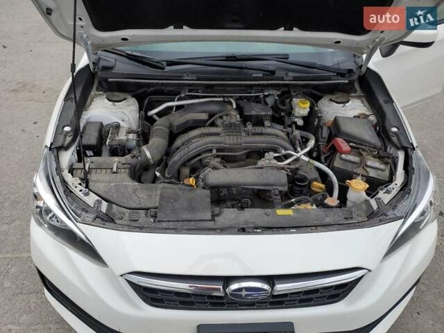 Белый Субару Импреза, объемом двигателя 2 л и пробегом 51 тыс. км за 2700 $, фото 11 на Automoto.ua