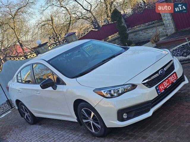 Белый Субару Импреза, объемом двигателя 2 л и пробегом 56 тыс. км за 13800 $, фото 2 на Automoto.ua