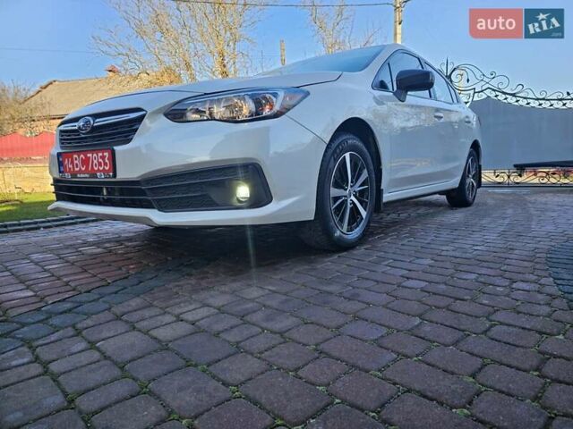 Белый Субару Импреза, объемом двигателя 2 л и пробегом 56 тыс. км за 13800 $, фото 11 на Automoto.ua