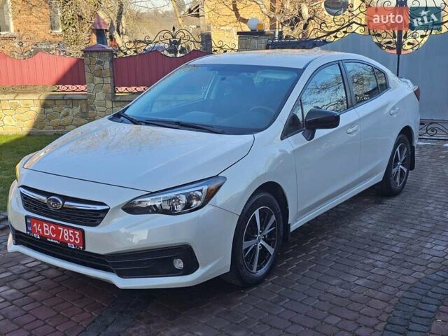 Белый Субару Импреза, объемом двигателя 2 л и пробегом 56 тыс. км за 13800 $, фото 1 на Automoto.ua