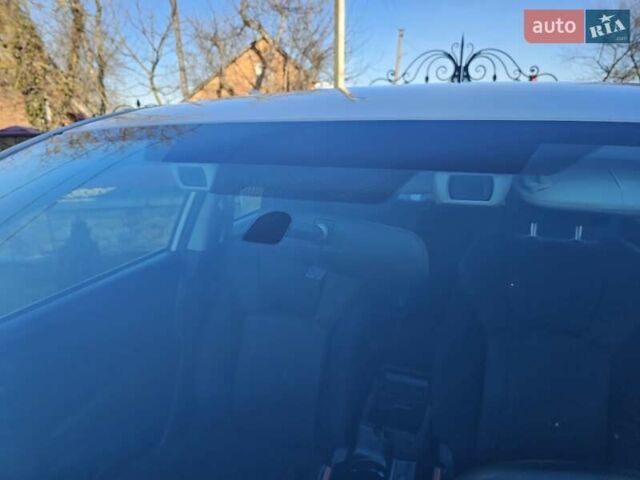 Белый Субару Импреза, объемом двигателя 2 л и пробегом 56 тыс. км за 13800 $, фото 29 на Automoto.ua