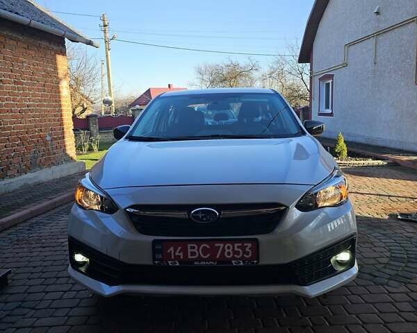 Белый Субару Импреза, объемом двигателя 2 л и пробегом 56 тыс. км за 13800 $, фото 15 на Automoto.ua