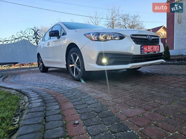 Белый Субару Импреза, объемом двигателя 2 л и пробегом 56 тыс. км за 13800 $, фото 5 на Automoto.ua