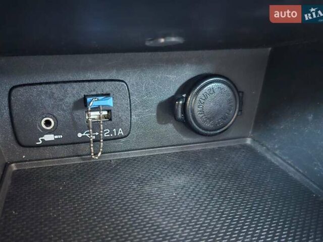 Белый Субару Импреза, объемом двигателя 2 л и пробегом 56 тыс. км за 13800 $, фото 27 на Automoto.ua