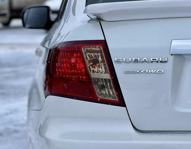 Белый Субару Импреза, объемом двигателя 2 л и пробегом 150 тыс. км за 6900 $, фото 10 на Automoto.ua