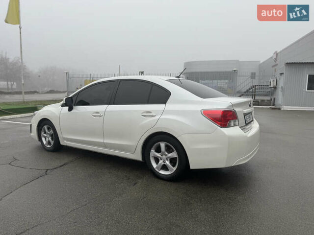 Білий Субару Імпреза, об'ємом двигуна 2 л та пробігом 241 тис. км за 6800 $, фото 5 на Automoto.ua