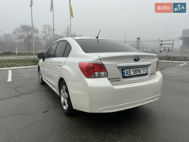 Білий Субару Імпреза, об'ємом двигуна 2 л та пробігом 241 тис. км за 6800 $, фото 6 на Automoto.ua