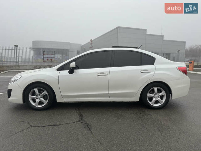 Білий Субару Імпреза, об'ємом двигуна 2 л та пробігом 241 тис. км за 6800 $, фото 3 на Automoto.ua