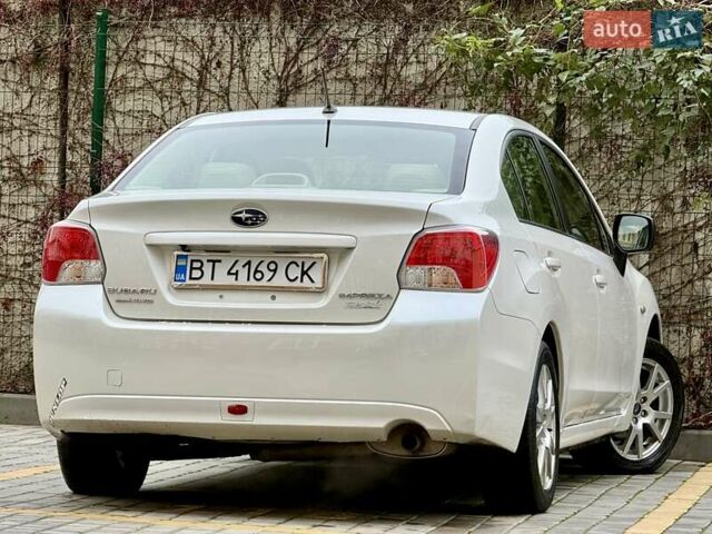 Белый Субару Импреза, объемом двигателя 2 л и пробегом 157 тыс. км за 7700 $, фото 16 на Automoto.ua