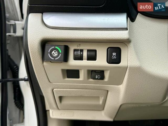 Белый Субару Импреза, объемом двигателя 2 л и пробегом 157 тыс. км за 7700 $, фото 57 на Automoto.ua