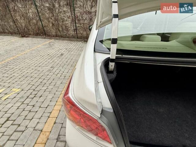 Белый Субару Импреза, объемом двигателя 2 л и пробегом 157 тыс. км за 7700 $, фото 28 на Automoto.ua