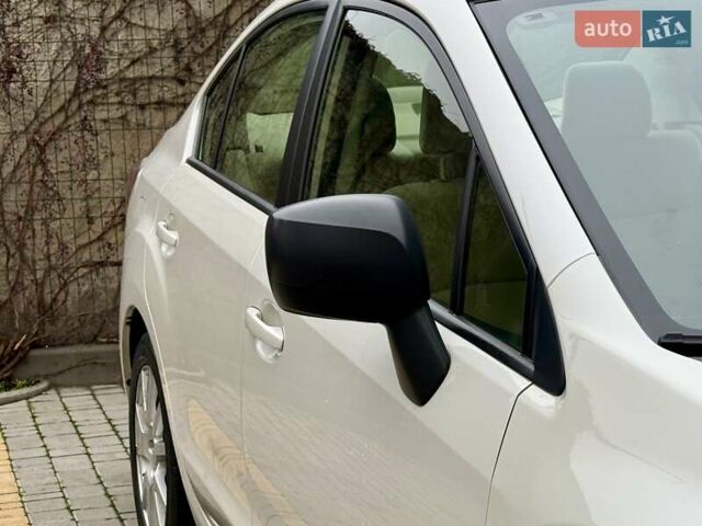 Белый Субару Импреза, объемом двигателя 2 л и пробегом 157 тыс. км за 7700 $, фото 13 на Automoto.ua