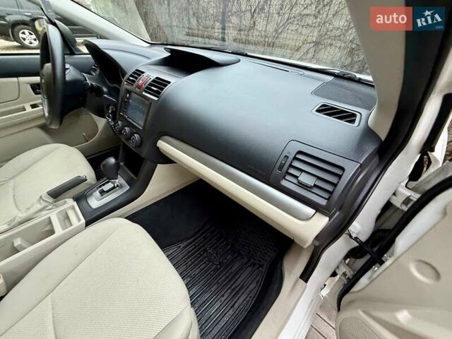 Белый Субару Импреза, объемом двигателя 2 л и пробегом 157 тыс. км за 7700 $, фото 36 на Automoto.ua