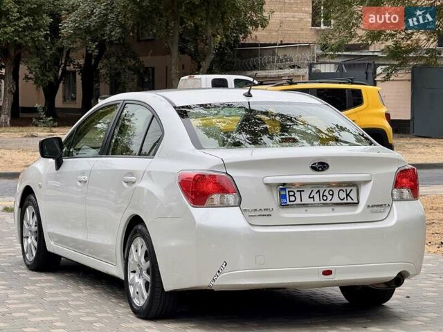 Білий Субару Імпреза, об'ємом двигуна 2 л та пробігом 157 тис. км за 7700 $, фото 6 на Automoto.ua