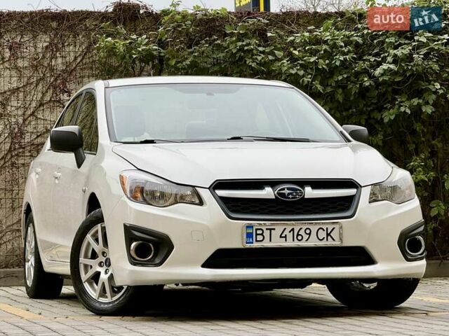 Белый Субару Импреза, объемом двигателя 2 л и пробегом 157 тыс. км за 7700 $, фото 10 на Automoto.ua