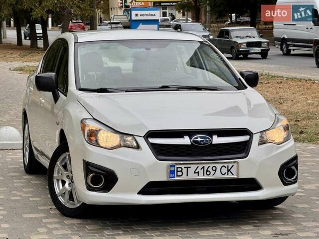 Белый Субару Импреза, объемом двигателя 2 л и пробегом 157 тыс. км за 7700 $, фото 15 на Automoto.ua