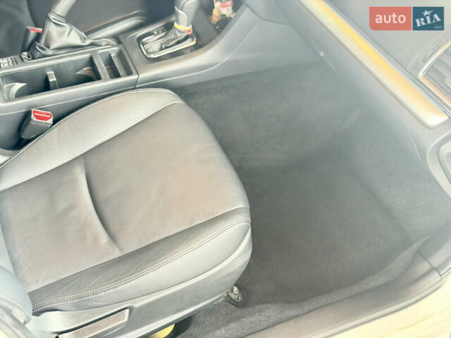 Білий Субару Імпреза, об'ємом двигуна 2 л та пробігом 105 тис. км за 10000 $, фото 41 на Automoto.ua