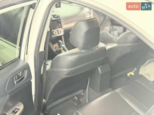 Білий Субару Імпреза, об'ємом двигуна 2 л та пробігом 105 тис. км за 10000 $, фото 32 на Automoto.ua